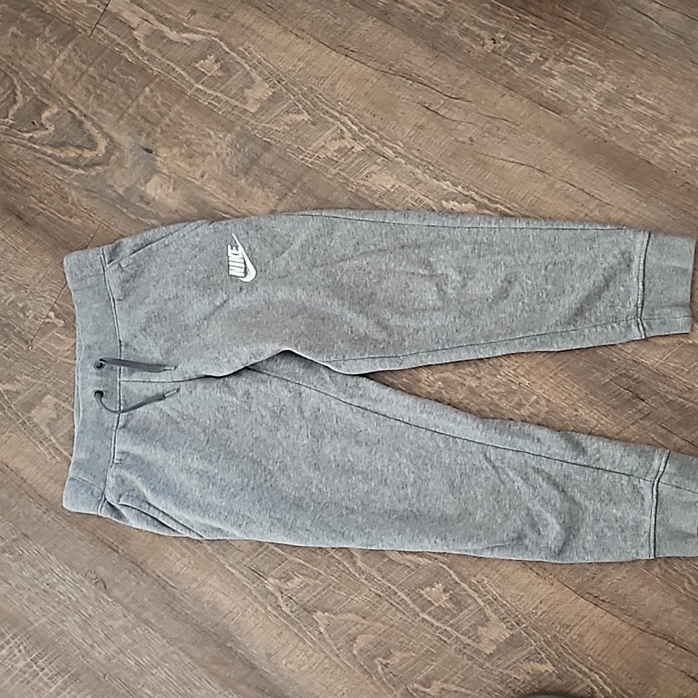 GIRLS EUC NIKE SWEATPANTS GRAY TAPERED POCKETS SMALL KIDS BOYS JOGGER
